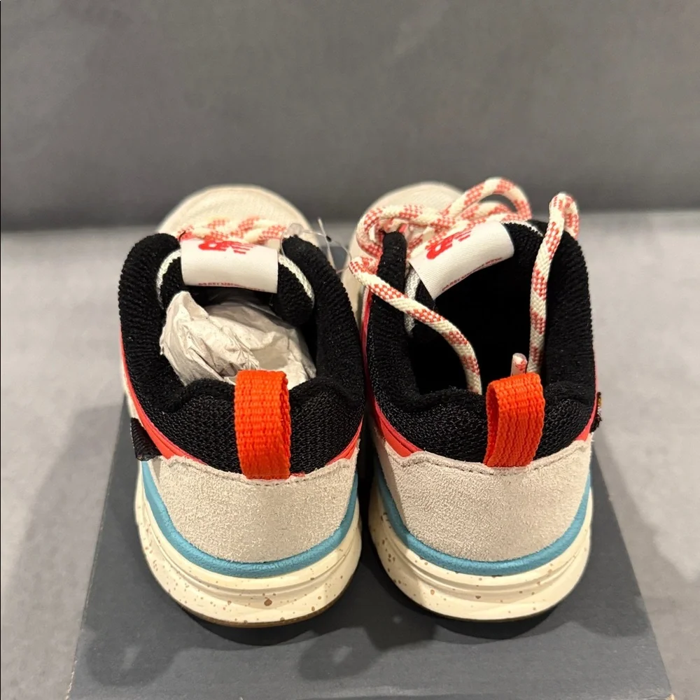 New Balance Cordura 997h Kids Sneakers - Cream, Red, Blue, Yellow - Picture 4 of 5